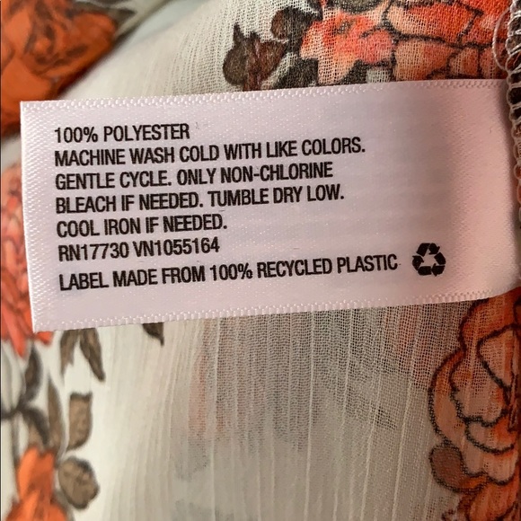 A New Day Sheer Floral Blouse - Picture 6 of 6